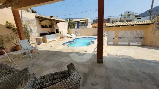 Casa com 4 Quartos à venda, 265m² no Piratininga, Niterói