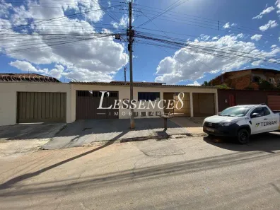Casa com 5 Quartos à venda, 360m² no Solange Parque I, Goiânia