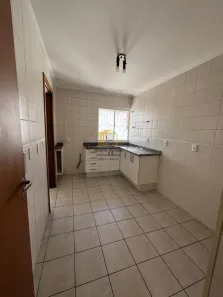 Apartamento com 3 Quartos para alugar, 72m² no Vila Trujillo, Sorocaba