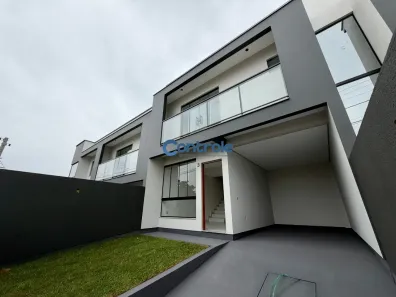 Sobrado com 2 Quartos à venda, 91m² no Forquilhas, São José