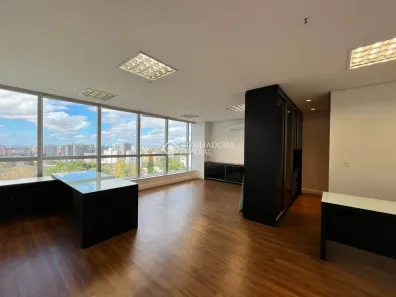 Sala Comercial à venda, 46m² no Auxiliadora, Porto Alegre