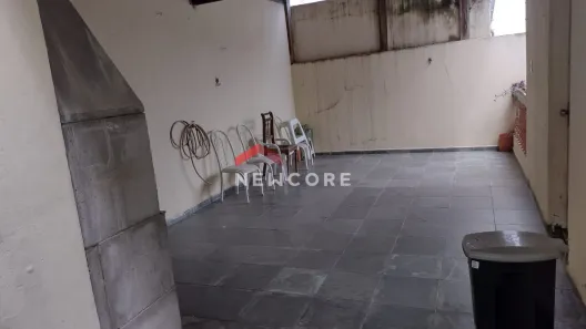 Casa com 2 Quartos à venda, 168m² no Vila Alice, Santo André