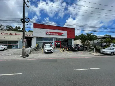 Ponto Comercial para alugar, 550m² no Retiro, Salvador