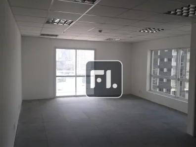 Sala Comercial para venda ou aluguel, 136m² no Cidade Monções, São Paulo