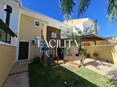 Casa com 3 Quartos para alugar, 150m² no Campeche, Florianópolis