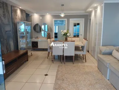Sobrado com 4 Quartos à venda, 249m² no Alto Umuarama, Uberlândia