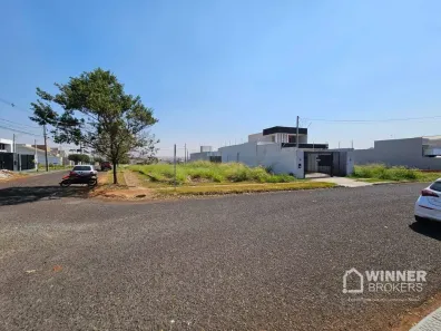 Lote/Terreno à venda, 345m² no Parque Industrial, Maringá