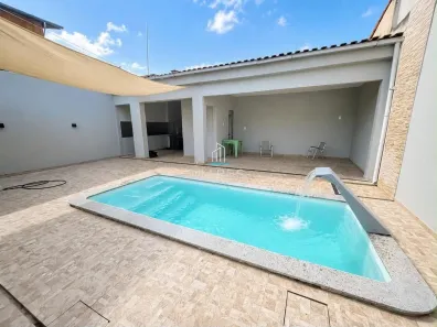 Casa com 3 Quartos à venda, 130m² no Montese, Fortaleza