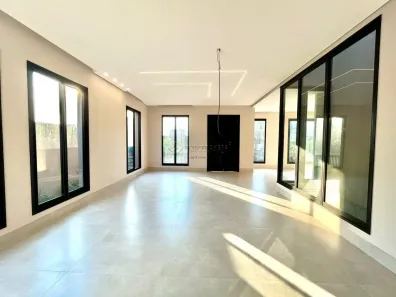 Casa de Condomínio com 4 Quartos à venda, 300m² no Núcleo Habitacional Sucuri, Cuiabá