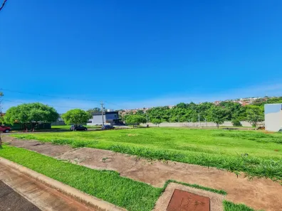 Lote/Terreno à venda, 256m² no Jardim Morumbi, Londrina