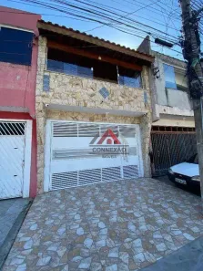 Sobrado com 3 Quartos à venda, 210m² no Vila Maria de Maggi, Suzano