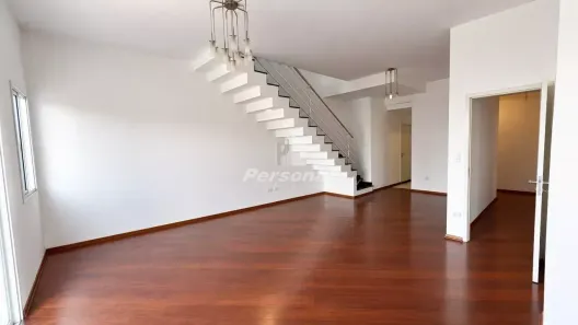 Apartamento com 3 Quartos para alugar, 221m² no Centro, Taubaté