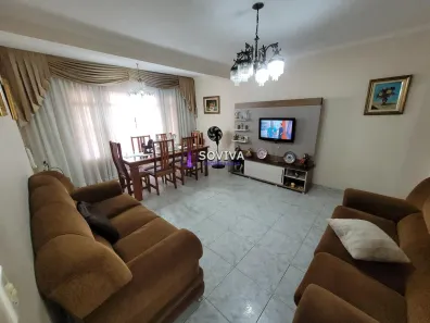 Casa com 4 Quartos à venda, 239m² no Vila Tolstoi, São Paulo