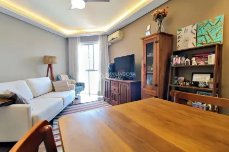 Apartamento com 2 Quartos à venda, 68m² no Camaquã, Porto Alegre