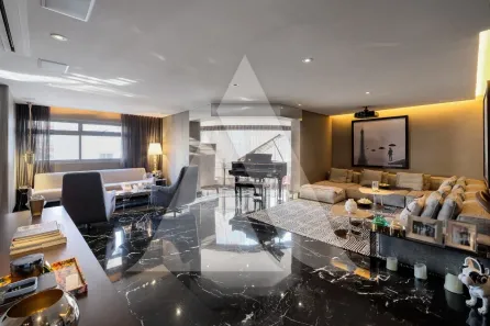 Apartamento com 3 Quartos à venda, 217m² no Vila Uberabinha, São Paulo