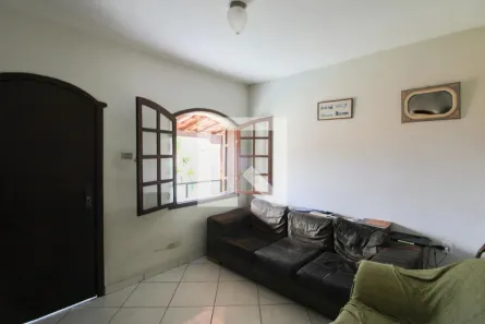 Casa com 3 Quartos à venda, 180m² no Santa Mônica, Belo Horizonte