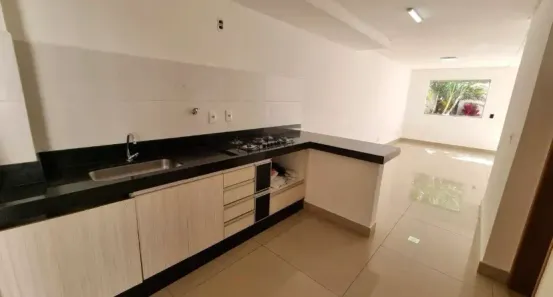 Sobrado com 3 Quartos à venda, 105m² no Parque Amazônia, Goiânia