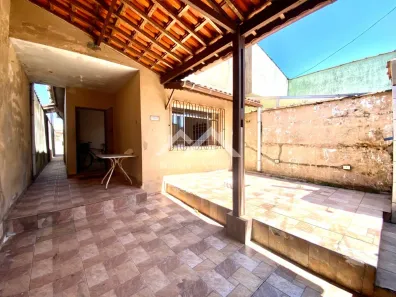 Casa com 2 Quartos à venda, 160m² no Jardim Veneza, Peruíbe