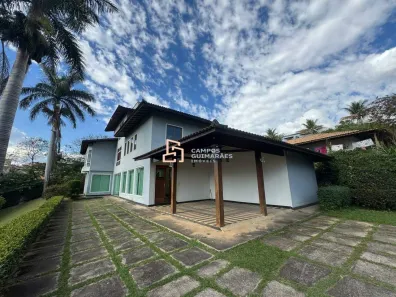 Casa com 6 Quartos para alugar, 600m² no Quintas da Jangada - 2ª Seção, Ibirité