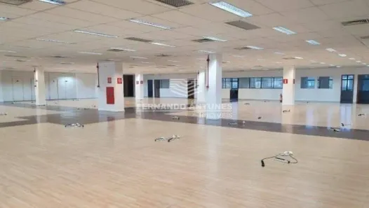 Ponto Comercial para alugar, 2730m² no Estoril, Belo Horizonte