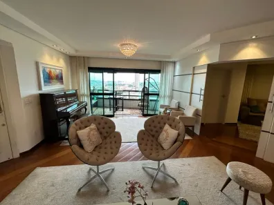 Apartamento com 4 Quartos à venda, 190m² no Centro, Franca