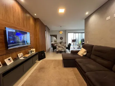 Casa de Condomínio com 3 Quartos à venda, 210m² no Fazenda Rodeio, Mogi das Cruzes