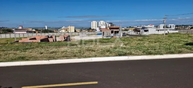 Lote/Terreno à venda, 300m² no Parque Faber Castell II, São Carlos