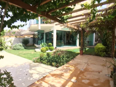 Casa com 4 Quartos à venda, 564m² no Vila Oliveira, Mogi das Cruzes