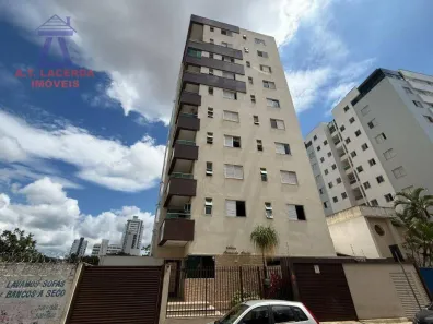 Apartamento com 3 Quartos para alugar, 110m² no Centro, Montes Claros
