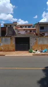 Lote/Terreno à venda, 245m² no Champagnat, Londrina