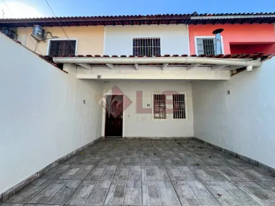 Casa com 2 Quartos para alugar, 123m² no Jardim Porto Novo, Caraguatatuba