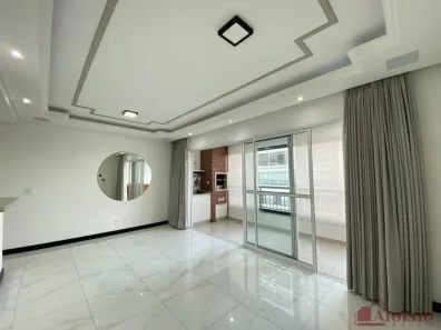 Apartamento com 2 Quartos para alugar, 77m² no Centro, Taubaté