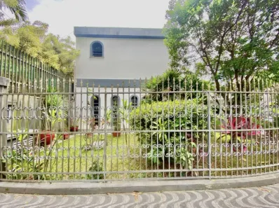Casa com 3 Quartos à venda, 280m² no Ponta da Praia, Santos