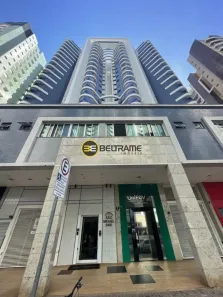 Apartamento com 2 Quartos à venda, 70m² no Zona 07, Maringá