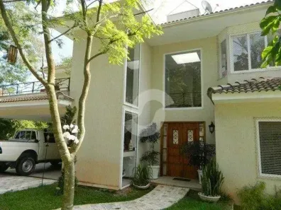 Casa de Condomínio com 4 Quartos à venda, 390m² no Maceió, Niterói