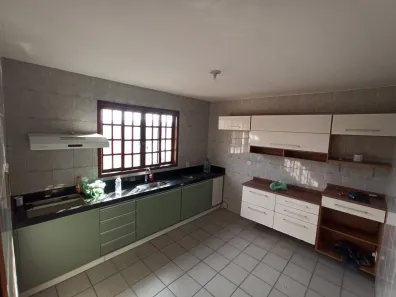 Casa com 4 Quartos à venda, 159m² no Jardim Belvedere, Volta Redonda