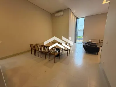 Casa de Condomínio com 3 Quartos para alugar, 240m² no Jardim Sul, Uberlândia