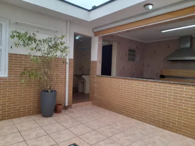 Casa com 3 Quartos para venda ou aluguel, 198m² no Jardim Vera Cruz, São Paulo