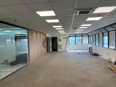 Sala Comercial para venda ou aluguel, 200m² no Cidade Monções, São Paulo