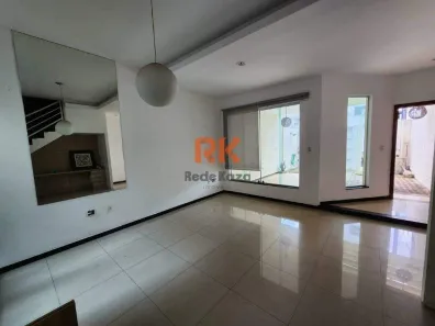 Casa com 3 Quartos à venda, 140m² no Cabral, Contagem