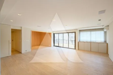 Apartamento com 2 Quartos à venda, 200m² no Jardim Europa, São Paulo