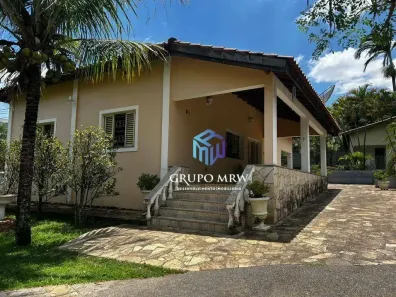 Fazenda/Sítio com 6 Quartos à venda, 600m² no Vila Aeroporto, Sorocaba