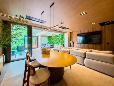 Casa de Condomínio com 2 Quartos à venda, 200m² no Tamboré, Santana de Parnaíba