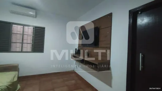 Casa com 3 Quartos à venda, 186m² no Osvaldo Rezende, Uberlândia
