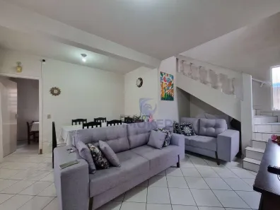 Sobrado com 2 Quartos à venda, 91m² no Parque Suzano, Suzano