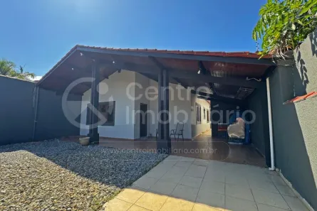 Casa com 3 Quartos à venda, 142m² no Balneario São João Batista, Peruíbe