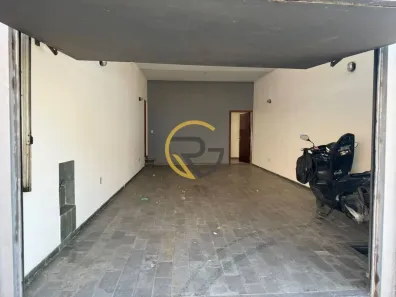 Casa com 4 Quartos para alugar, 250m² no Centro, Atibaia