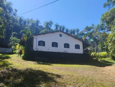 Fazenda/Sítio com 3 Quartos à venda, 180m² no Centro, Jaboticatubas