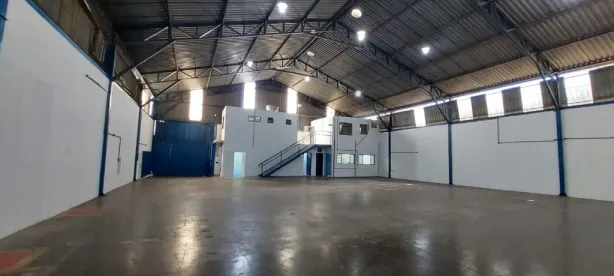 Galpão/Depósito/Armazém para alugar, 525m² no Boa Esperança, Santa Luzia