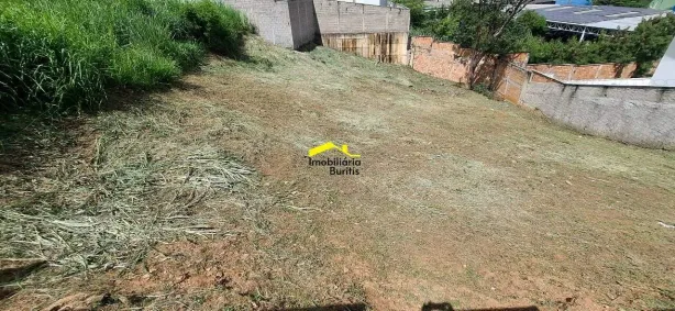 Lote/Terreno à venda, 500m² no Estoril, Belo Horizonte